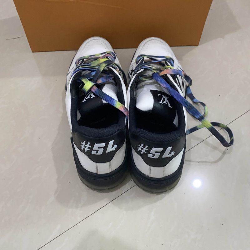 Louis Vuitton Louis Vuitton Trainer Stylish Low-Top Sneakers 0089 Size US 8.5 / EU 41-42 - 3 Thumbnail