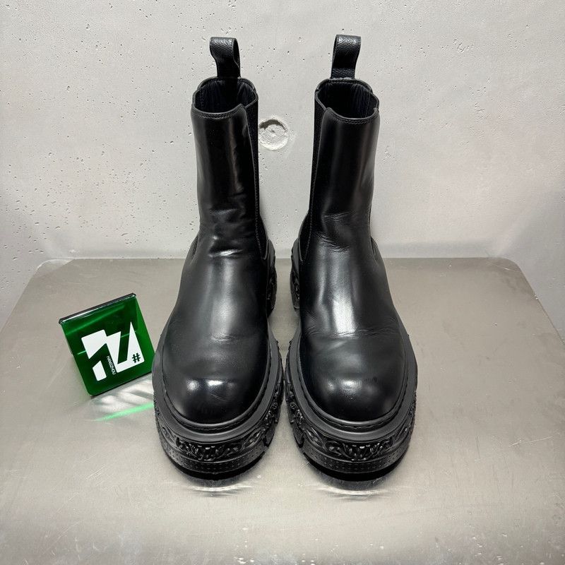Louis Vuitton Louis Vuitton Black Chelsea Boots For Men 0089 Size US 8 / EU 41 - 9 Thumbnail