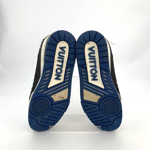 Louis Vuitton Louis Vuitton Stylish Low-Top Sneakers for Men 0089 Size US 8 / EU 41 - 4 Thumbnail