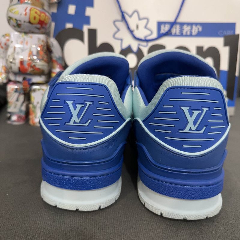 Louis Vuitton Louis Vuitton Trainer Casual Fashion Sneakers Blue 0089 Size US 9.5 / EU 42-43 - 3 Thumbnail