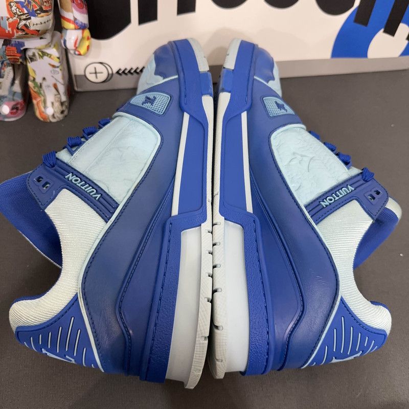 Louis Vuitton Louis Vuitton Trainer Casual Fashion Sneakers Blue 0089 Size US 9.5 / EU 42-43 - 7 Thumbnail