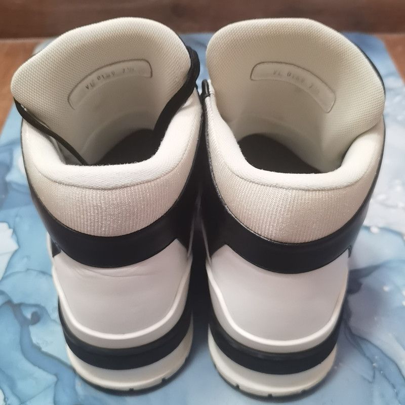 Louis Vuitton Louis Vuitton Trainer Low Top Fashion Sneakers 0089 Size US 8 / EU 41 - 3 Thumbnail