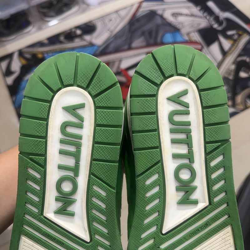 Louis Vuitton Louis Vuitton Low Top Leather Trainers in White Green 0089 Size US 8.5 / EU 41-42 - 11 Thumbnail