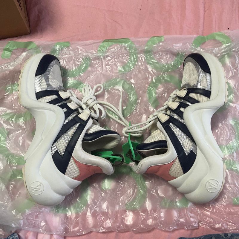 Louis Vuitton Louis Vuitton White Blue Silver Sneakers 0089 Size US 6.5 / EU 39-40 - 3 Thumbnail