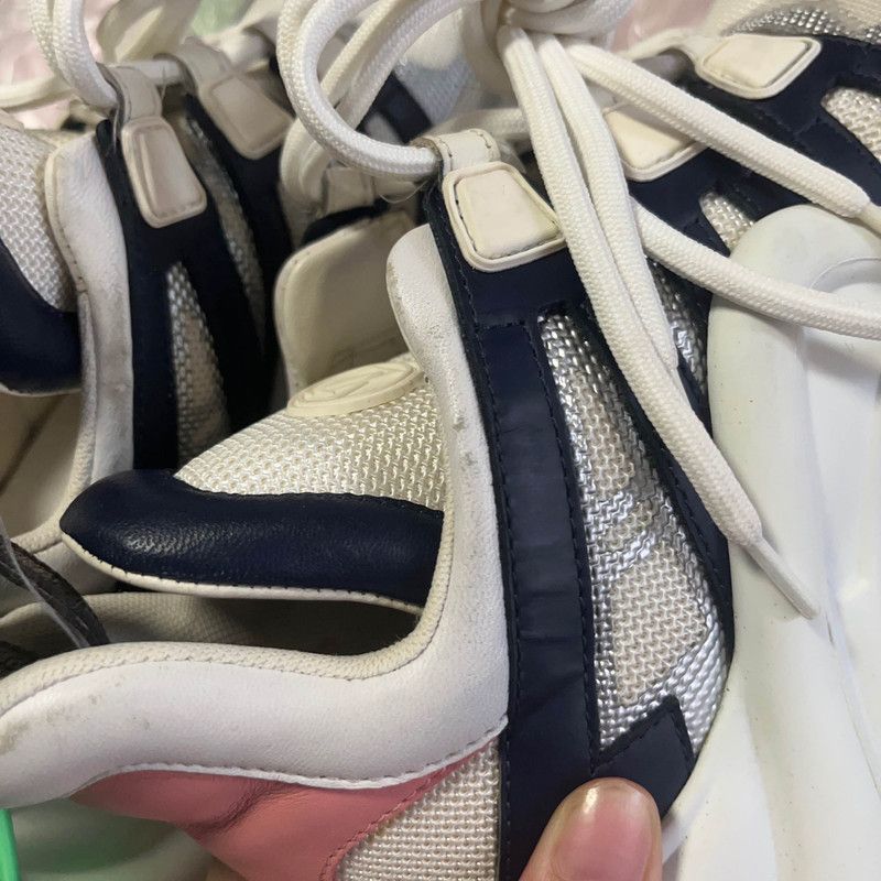 Louis Vuitton Louis Vuitton White Blue Silver Sneakers 0089 Size US 6.5 / EU 39-40 - 11 Thumbnail