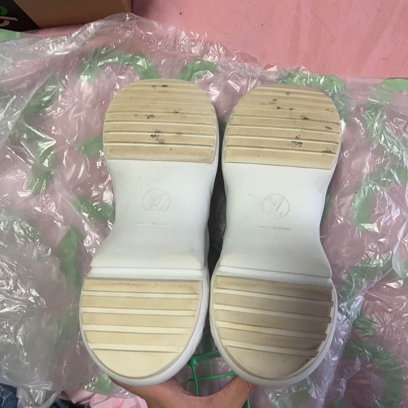 Louis Vuitton Louis Vuitton White Blue Silver Sneakers 0089 Size US 6.5 / EU 39-40 - 6 Thumbnail