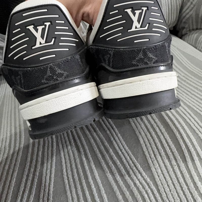 Louis Vuitton Louis Vuitton Panda Print Low-Top Sneakers 0089 Size US 8.5 / EU 41-42 - 7 Thumbnail