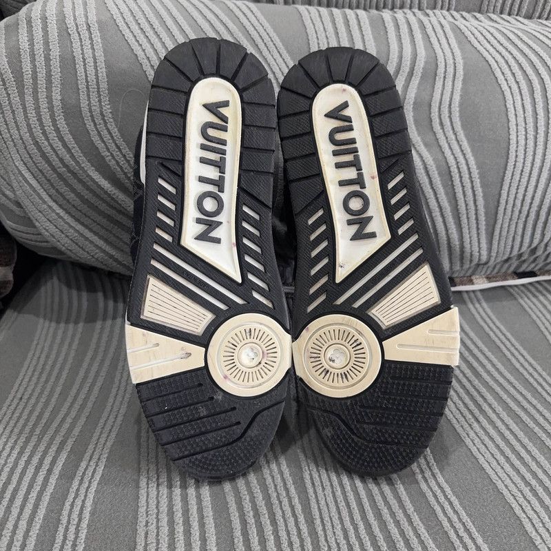 Louis Vuitton Louis Vuitton Panda Print Low-Top Sneakers 0089 Size US 8.5 / EU 41-42 - 4 Thumbnail