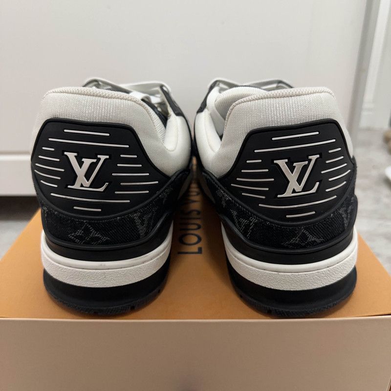 Louis Vuitton Louis Vuitton Panda Print Low-Top Fashion Sneakers 0089 Size US 12 / EU 45 - 3 Thumbnail