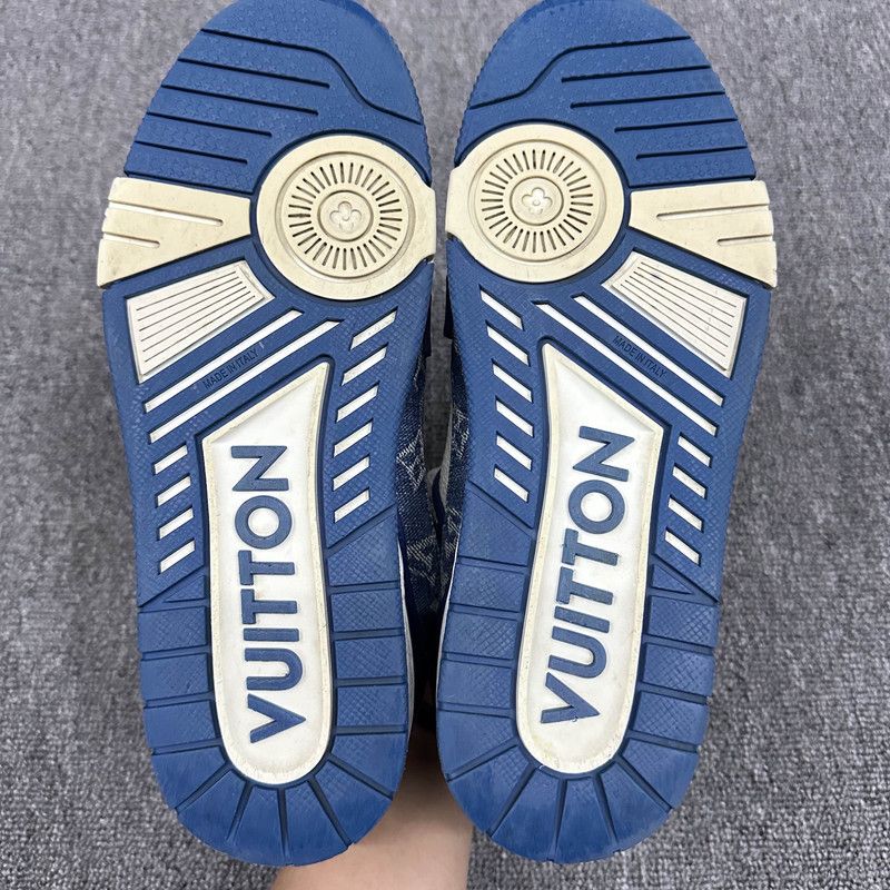 Louis Vuitton Louis Vuitton Blue and White Trainer Sneakers 0089 Size US 7.5 / EU 40-41 - 4 Thumbnail