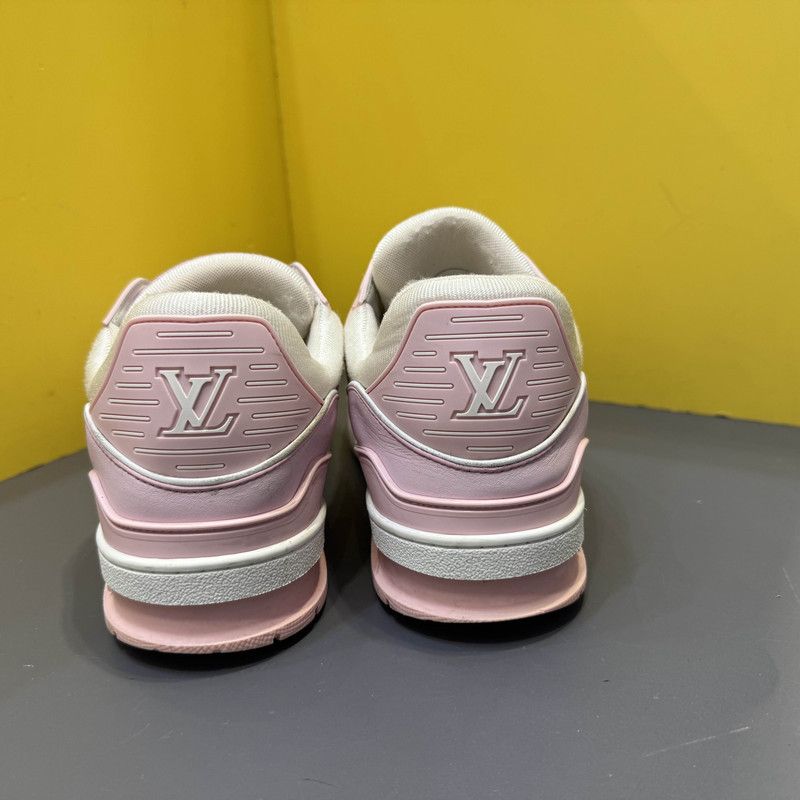 Louis Vuitton Louis Vuitton Trainer Leather Low-Top Sneakers 0089 Size US 11 / EU 44 - 3 Thumbnail
