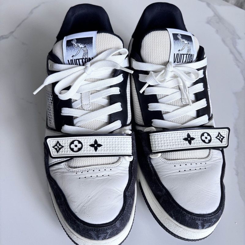 Louis Vuitton Louis Vuitton Velcro Round-Toe Low-Top Sneakers 0089 Size US 9.5 / EU 42-43 - 2 Thumbnail