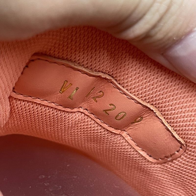 Louis Vuitton Louis Vuitton Low-Top Trainers in Peach Pink 0089 Size US 9.5 / EU 42-43 - 5 Thumbnail