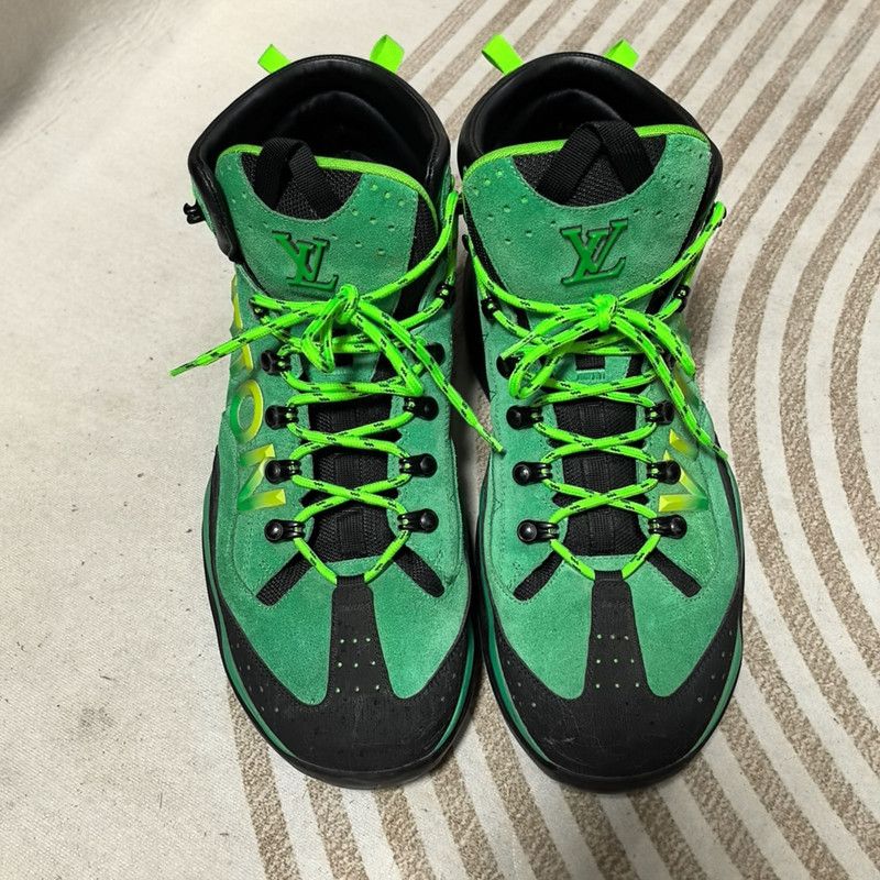 Louis Vuitton Louis Vuitton Millenium Green Martin Boots 0089 Size US 10.5 / EU 43-44 - 2 Thumbnail