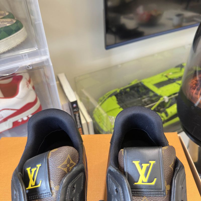 Louis Vuitton Louis Vuitton Trainer Lakers Colorway Sneakers 0089 Size US 9.5 / EU 42-43 - 11 Thumbnail