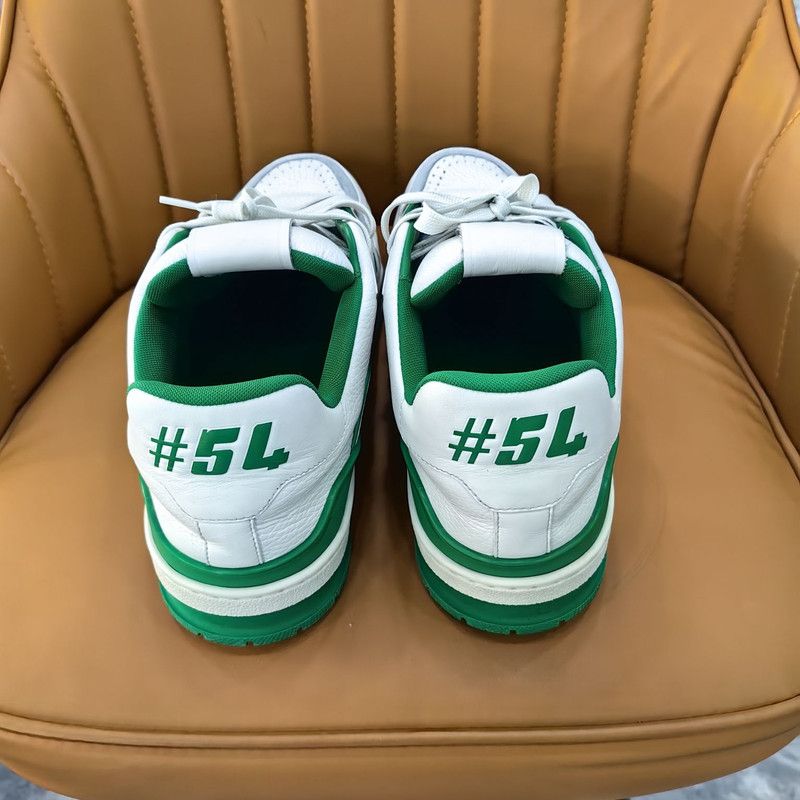 Louis Vuitton Louis Vuitton Trainer #54 Low Top Sneakers 0089 Size US 10.5 / EU 43-44 - 3 Thumbnail