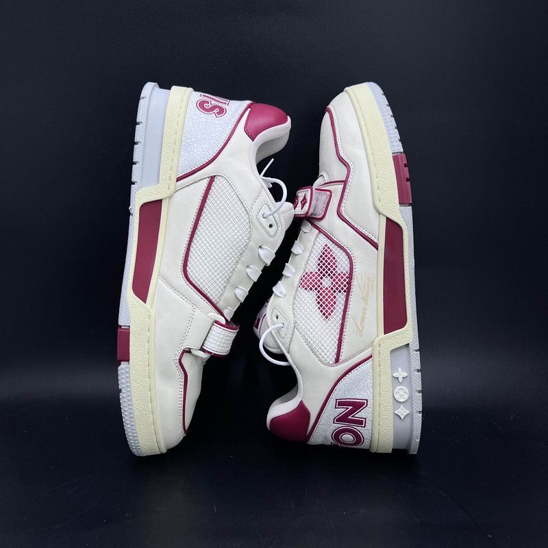 Louis Vuitton Louis Vuitton Trainer Velcro Retro Fashion Sneakers 0089 Size US 9.5 / EU 42-43 - 9 Thumbnail