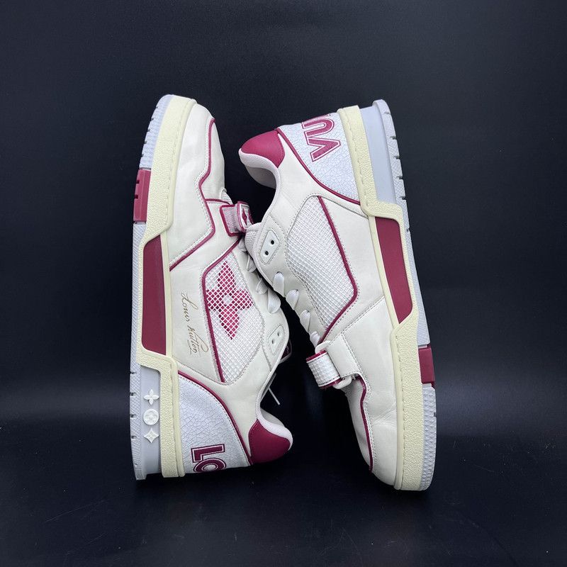 Louis Vuitton Louis Vuitton Trainer Velcro Retro Fashion Sneakers 0089 Size US 9.5 / EU 42-43 - 8 Thumbnail