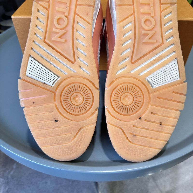 Louis Vuitton Louis Vuitton Trainer Low Leather Sneakers in Peach Pink 0089 Size US 8.5 / EU 41-42 - 6 Thumbnail