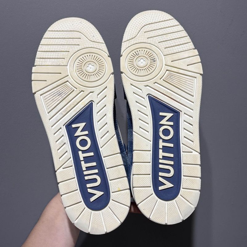 Louis Vuitton Louis Vuitton Trainer Low-Top Sneakers for Men and Women 0089 Size US 9.5 / EU 42-43 - 4 Thumbnail