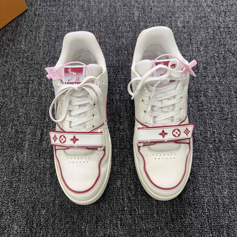 Louis Vuitton Louis Vuitton White and Red Trainer Sneakers 0089 Size US 8 / EU 41 - 2 Thumbnail