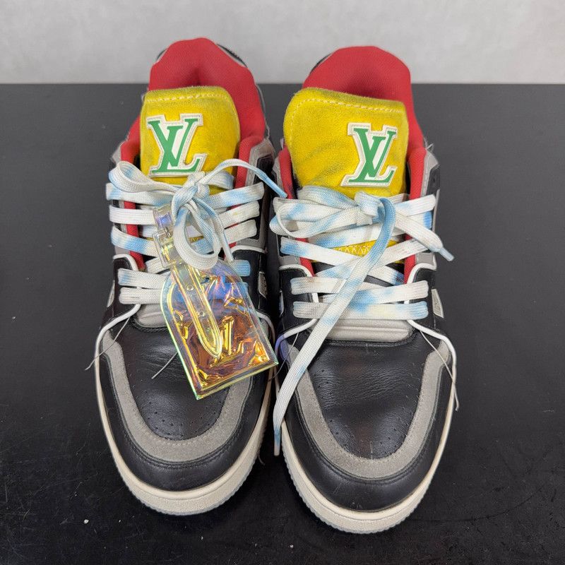 Louis Vuitton Louis Vuitton Trainer Low-Top Fashion Sneakers 0089 Size US 9.5 / EU 42-43 - 2 Thumbnail