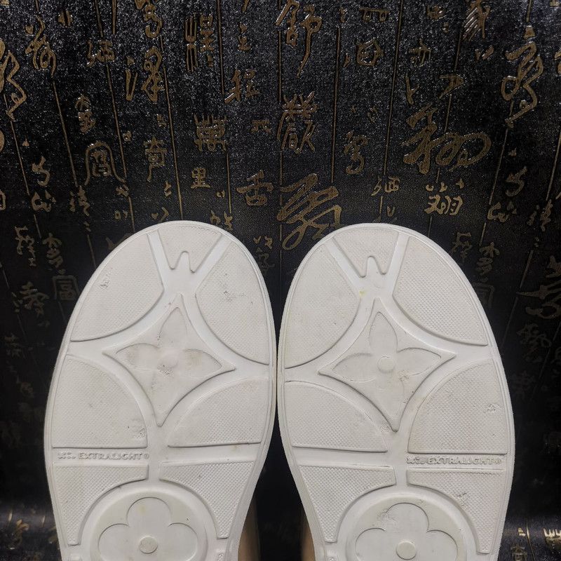 Louis Vuitton Louis Vuitton Pacific Coast Slip-On Casual Shoes 0089 Size US 9.5 / EU 42-43 - 8 Thumbnail