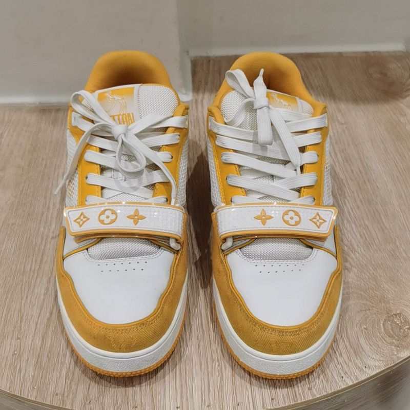 Louis Vuitton Louis Vuitton Low-top Fashion Sneakers in White and Yellow 0089 Size US 8 / EU 41 - 2 Thumbnail