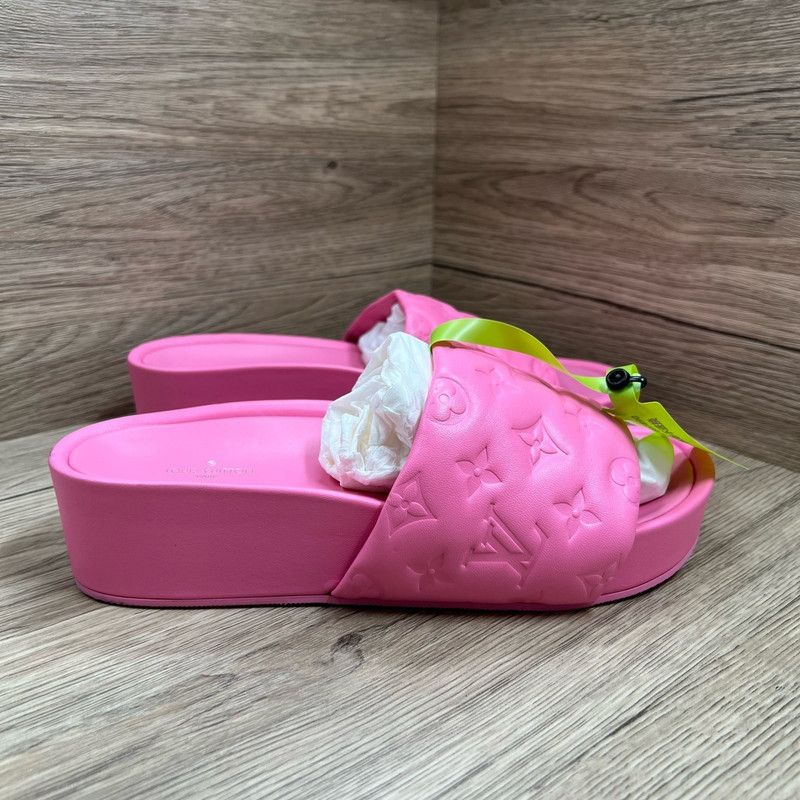 Louis Vuitton Louis Vuitton Jumbo Flatform Slides in Pink 0079 Size US 9 / IT 39 - 4 Thumbnail