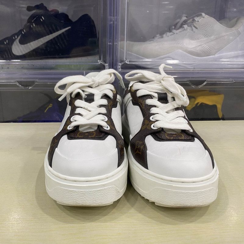 Louis Vuitton Louis Vuitton Time Out Stylish Low-Top Sneakers 0079 Size US 6 / IT 36 - 2 Thumbnail