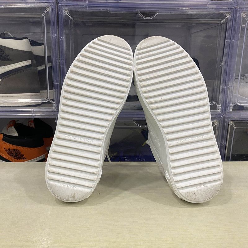 Louis Vuitton Louis Vuitton Time Out Stylish Low-Top Sneakers 0079 Size US 6 / IT 36 - 4 Thumbnail