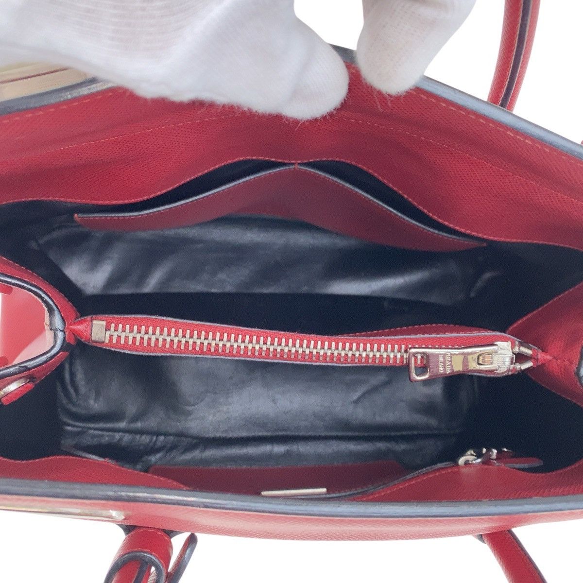 Prada Prada Prada Saffiano Leather Tote Bag Leather Tote Bag DUTY FREE for USA Size ONE SIZE - 6 Thumbnail