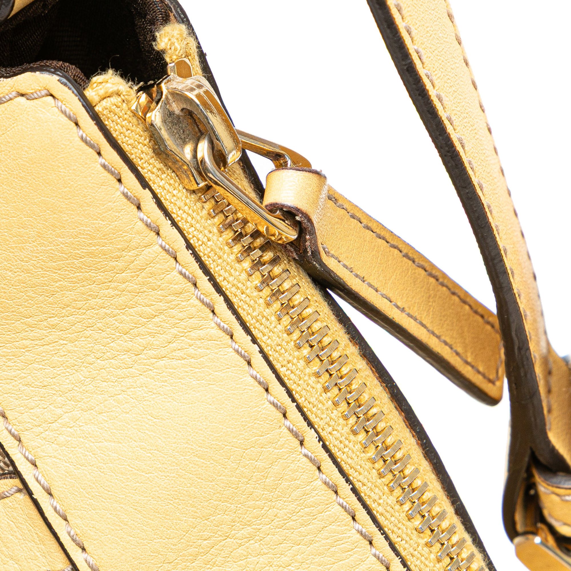Gucci Gucci GG Canvas Abbey D Ring Crossbody Size ONE SIZE - 9 Thumbnail