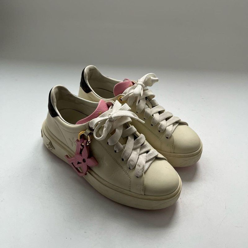 Louis Vuitton Louis Vuitton Low-Top Casual Sneakers for Women 0079 Size US 5 / IT 35 - 8 Thumbnail