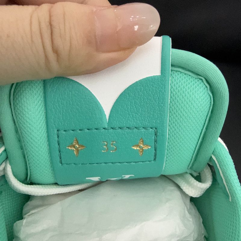 Louis Vuitton Louis Vuitton Charlie White and Green Fashion Sneakers 0079 Size US 5 / IT 35 - 5 Thumbnail