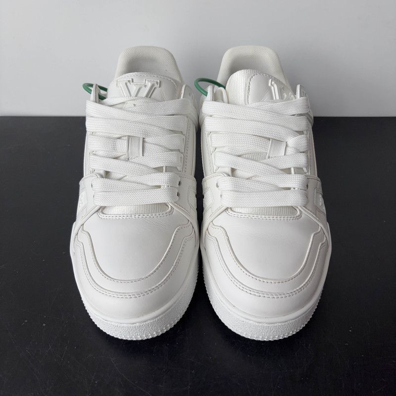 Louis Vuitton Louis Vuitton White Trainer Low-Top Sneakers 0079 Size US 6 / IT 36 - 2 Thumbnail