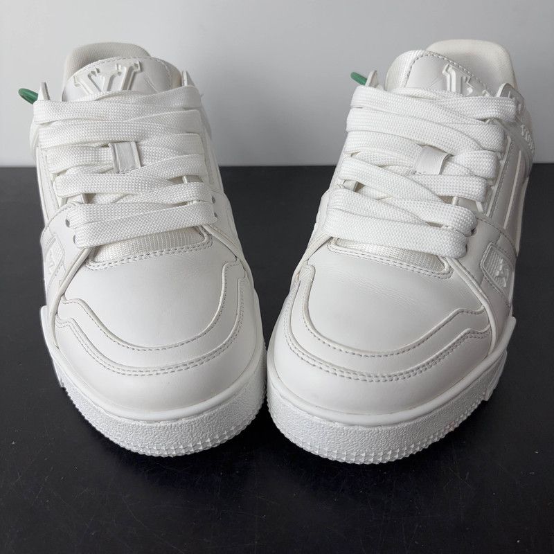 Louis Vuitton Louis Vuitton White Trainer Low-Top Sneakers 0079 Size US 6 / IT 36 - 9 Thumbnail