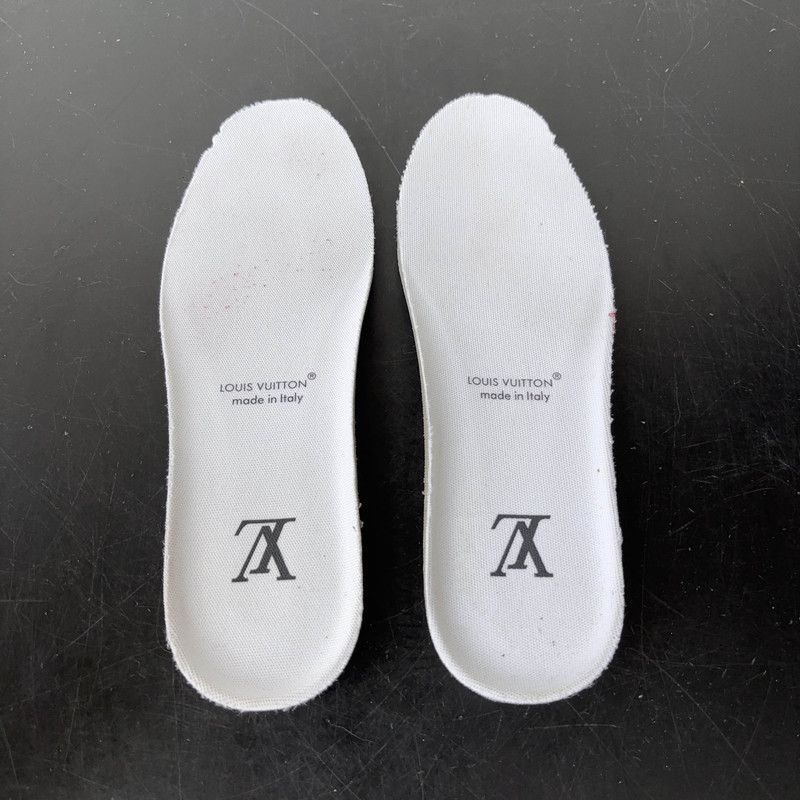 Louis Vuitton Louis Vuitton White Trainer Low-Top Sneakers 0079 Size US 6 / IT 36 - 11 Thumbnail