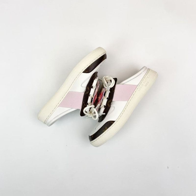 Louis Vuitton Louis Vuitton White Floral Design Slide Sandals 0079 Size US 5 / IT 35 - 5 Thumbnail
