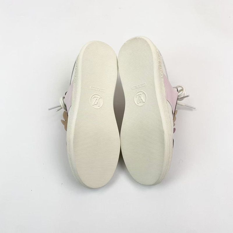 Louis Vuitton Louis Vuitton White Floral Design Slide Sandals 0079 Size US 5 / IT 35 - 7 Thumbnail