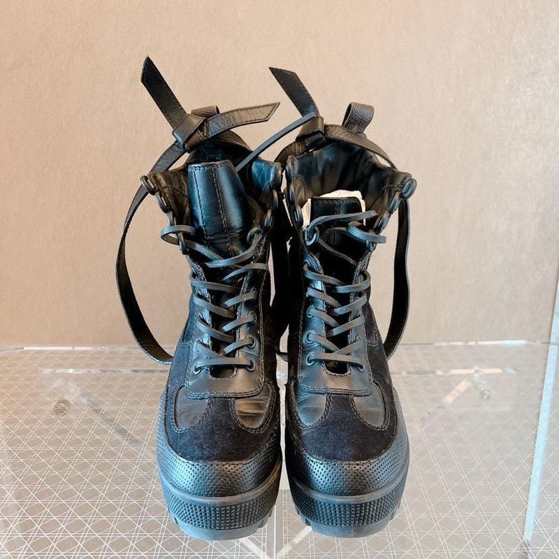 Louis Vuitton Louis Vuitton Black Platform Lace-Up Ankle Boots 0079 Size US 4 / IT 34 - 2 Thumbnail