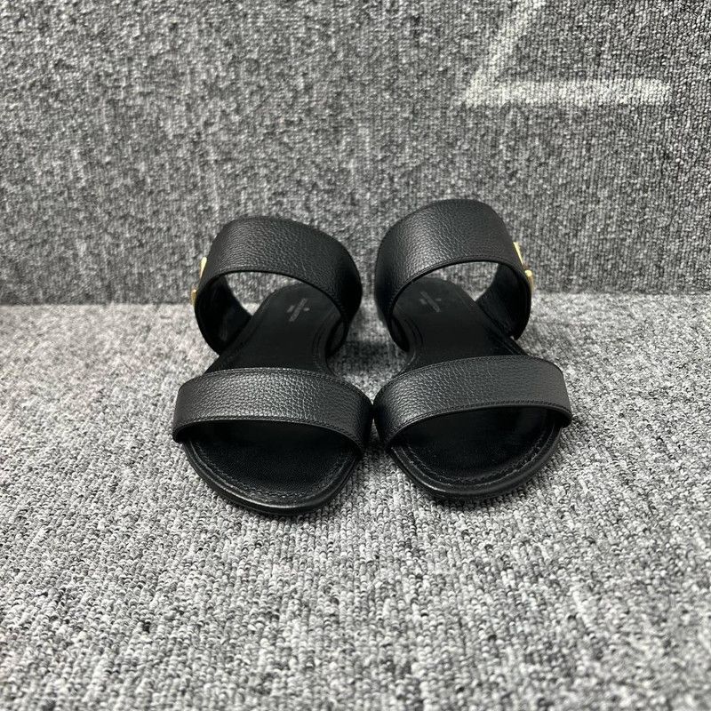 Louis Vuitton Louis Vuitton Comfortable Black Slide Sandals 0079 Size US 6 / IT 36 - 2 Thumbnail