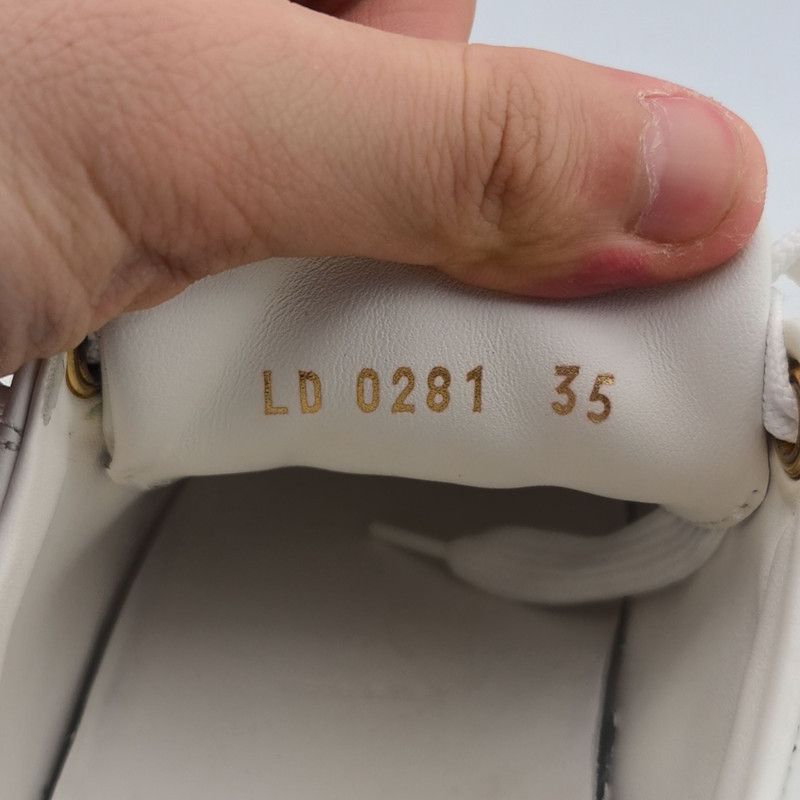 Louis Vuitton Louis Vuitton Time Out White Sneakers for Women 0079 Size US 5 / IT 35 - 5 Thumbnail