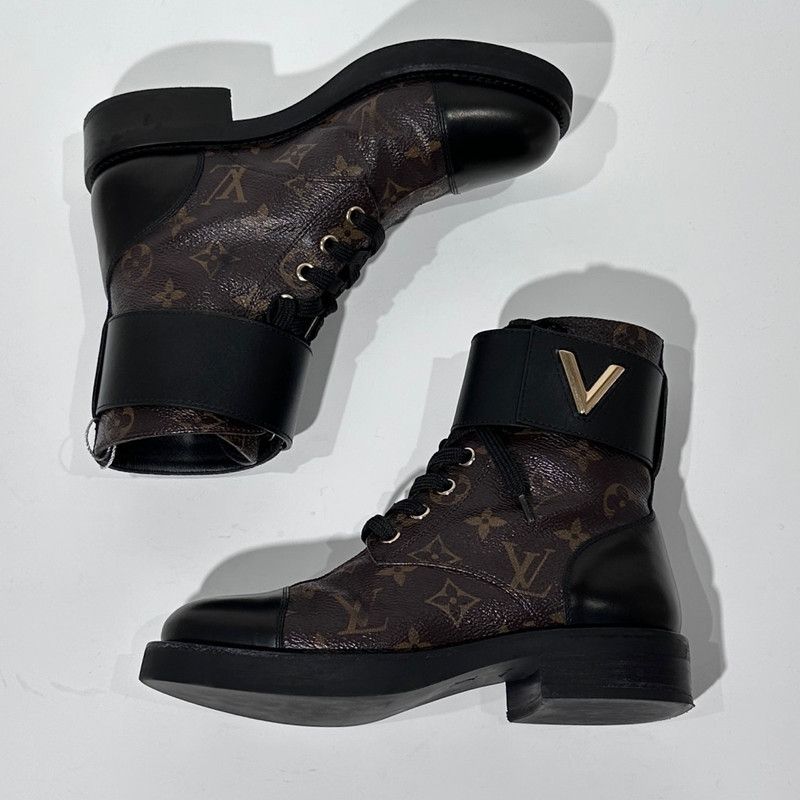 Louis Vuitton Louis Vuitton Brown Canvas Ankle Martin Boots 0079 Size US 5 / IT 35 - 4 Thumbnail