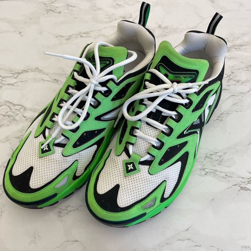 Louis Vuitton Runner Tatic Fashion Sneakers for Men 0079