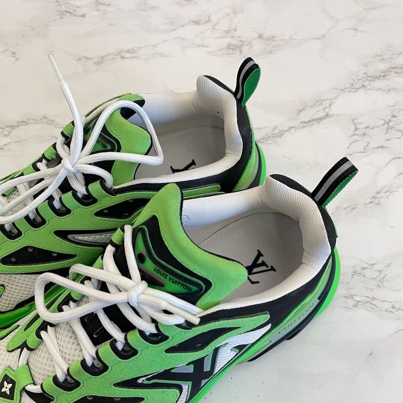 Louis Vuitton Runner Tatic Fashion Sneakers for Men 0079