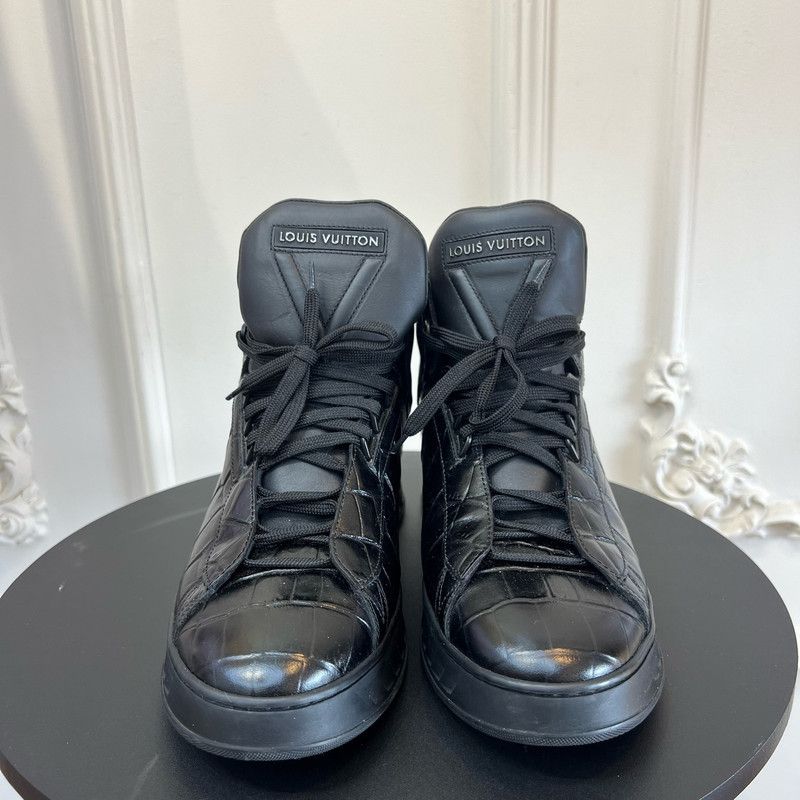 Louis Vuitton Louis Vuitton Stylish High-Top Casual Sneakers 0079 Size US 10 / IT 40 - 2 Thumbnail
