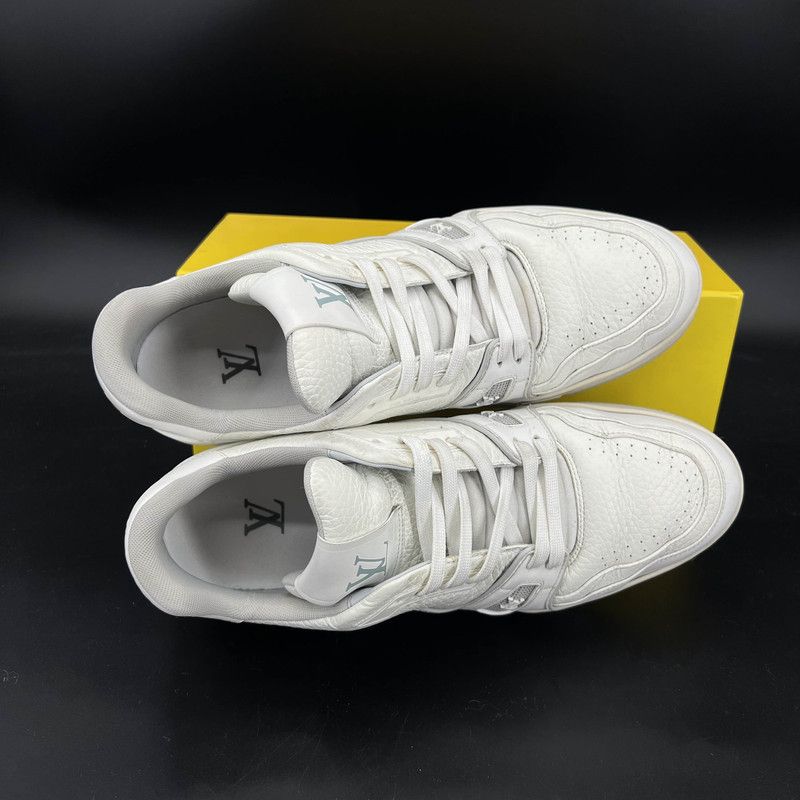 Louis Vuitton Louis Vuitton White Cement Low Top Trainers 0079 Size US 10 / IT 40 - 7 Thumbnail