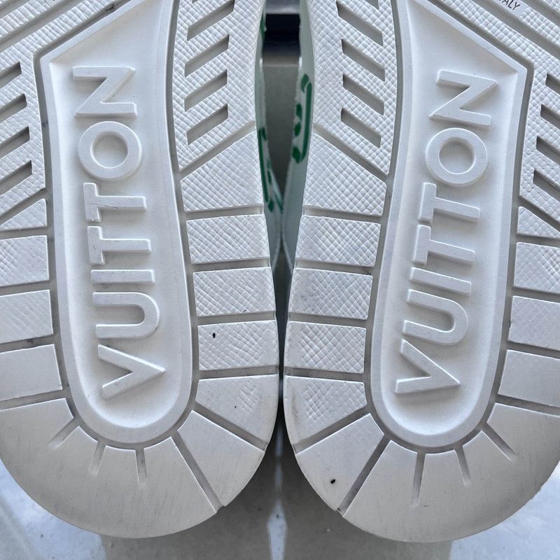 Louis Vuitton Louis Vuitton White and Green Casual Sneakers 0079 Size US 11 / IT 41 - 7 Thumbnail