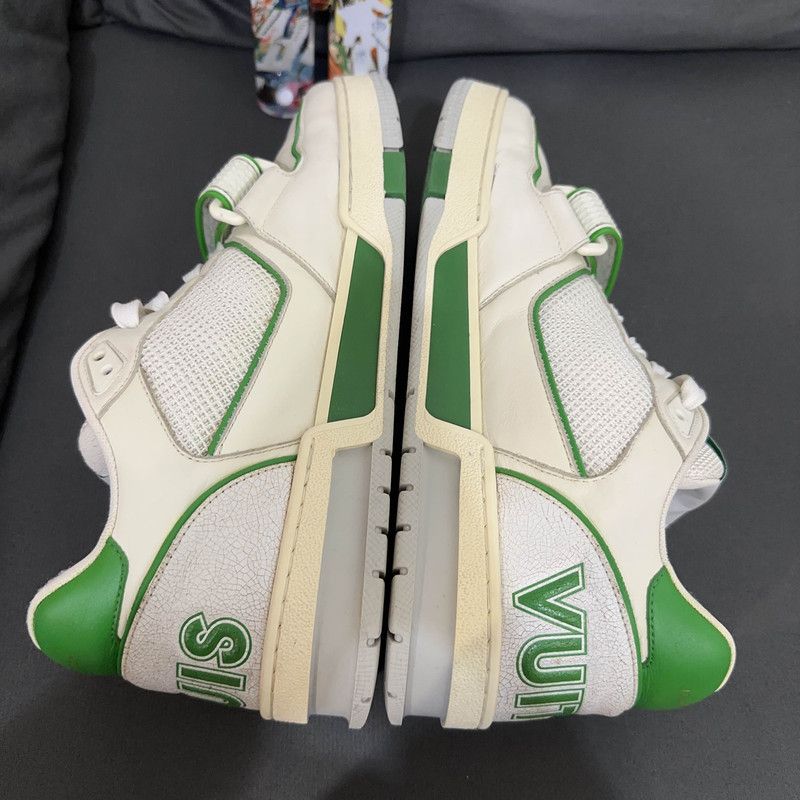 Louis Vuitton Louis Vuitton Classic Green and White Trainers 0079 Size US 9 / IT 39 - 8 Thumbnail